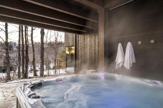NEW! Lagom Tyst Chalet 7 Bedroom Hot Tub Near Resort - 8