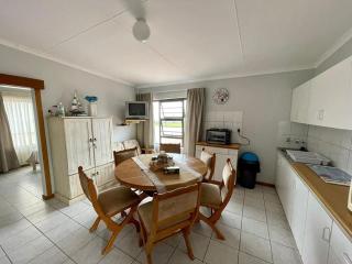 Bayview Seefront Accommodation - 6