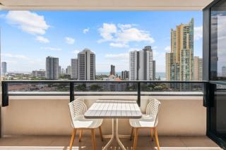 Family Friendly 2 Bedroom Apt with Ocean Views - 2