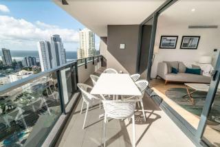 3 Bedroom Apt with High Level Ocean Views - Gold Coast - 7