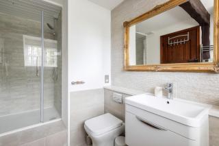 Kelowna - Sussex 5-bed house - Burgess Hill - 7
