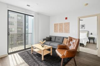 Relaxing 2BR Condo Near Birmingham Hotspots - Birmingham - 0