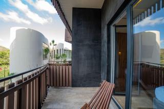 Amira walking to the beach tati - 3