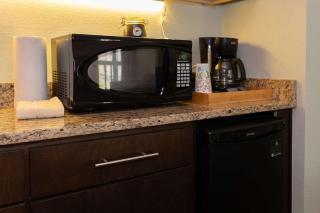 Bella Paradiso Condo 12 King Walk Dwntwn Parking - 4