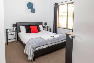 Riverview- Modern 3 Bedroom sleeps 2-8 - Gawler - 7