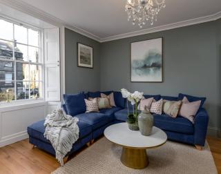 The Stirling Garden Townhouse - Private Courtyard - Stirling - 3