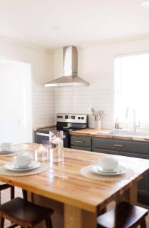 Cozy Historic District Cottage - Dothan - 9
