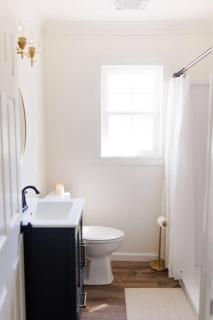 Cozy Historic District Cottage - Dothan - 4
