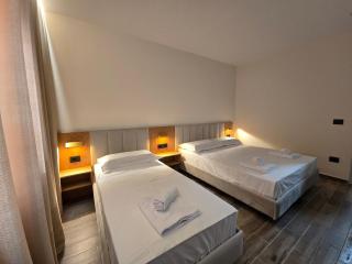 Azure Hotel Dhermi - Dhërmi - 8