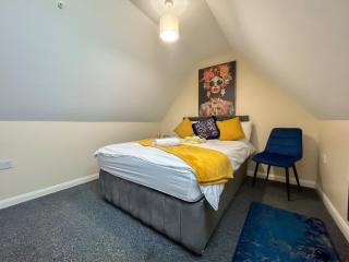 Sherry's 2 Bed Guest House - 4