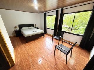 Monkey House & Camping - Drake - 9