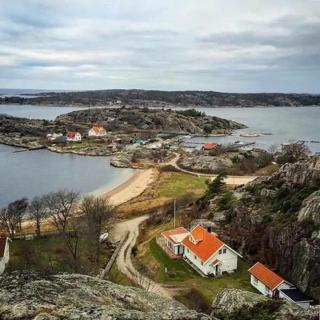 Skärgårdsparadis i Strömstad i anslutning till strand och hamn - Strömstad - 0