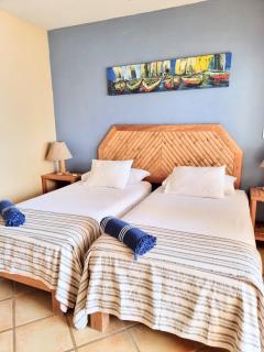 Mancora Beach Hotel - 1