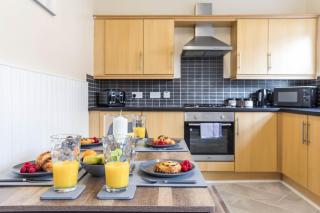 Free Parking, 4 Bed, 2 Bath House, Long Term Stay Savings, Contractors, Near Anfield - Liverpool - 2