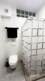 Kings Studio for 3 - 3