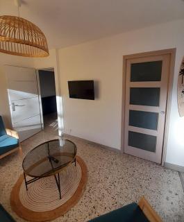 Maison de village rénovée au pied des alpilles - Mollégès - 4
