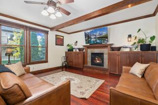 The Fireside Retreat - 6 BD, Sauna, Home Theater - 0