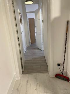 Lovely Ground Floor Miles Apartment - Londra - 6