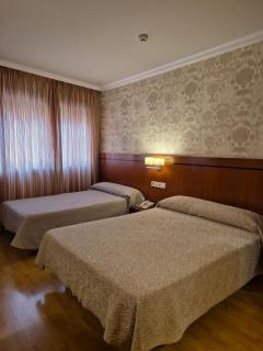 Hotel HHB Pontevedra Confort - Pontevedra - 1