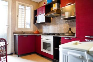 Amazing Stylish Apt with Pool - 2