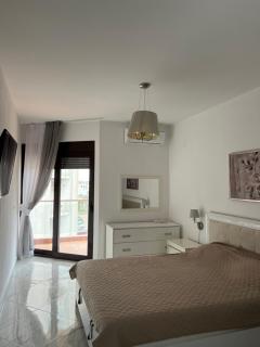 Beautiful comfort apartment - Kravlja - 1