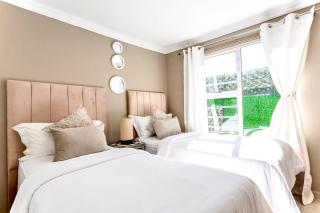 Caline VIP Luxury Jacuzzi &, Swimming Pool MEWS - Kapstadt - 5