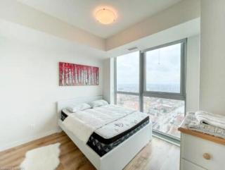 Elegant & Bright Condo - 4