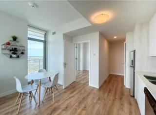 Elegant & Bright Condo - Kitchener - 3
