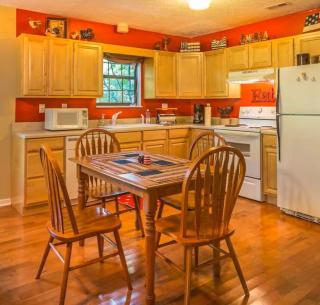 Patriotic Cabin Close to Pigeon Forge and Gatlinburg - Sevierville - 1