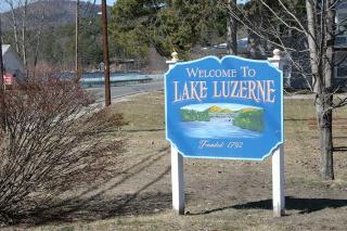 Luzerne Court Motel - Lake Luzerne - 1