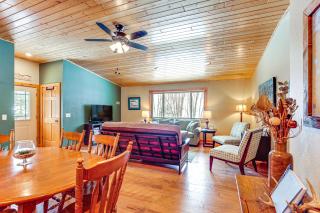 Private Dock, BBQ Ready Lakefront Fifield Home! - - 3