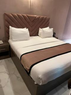 La VOD Hotel - Benin City - 3