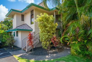 Hanalei Bay Vista Nestled in Unbeatable Location - 9