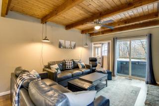 Bring a Pet Secluded Cobbly Nob Resort Home - 5