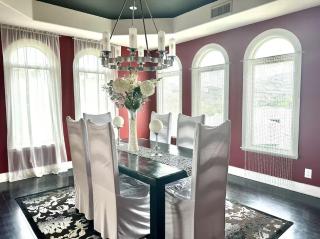 Room with a view in the Hills of Studio City -B - 1