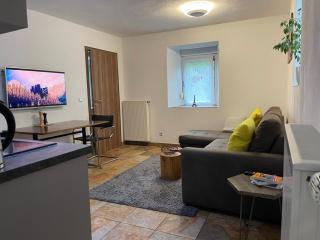 2-room flat with private entrance & privat parking - 0