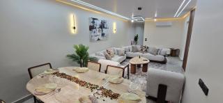 شقه فندقيه فاخره Vip لك بالكامل مدينه نصر - 3