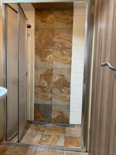 2-room flat with private entrance & privat parking - 4