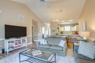 2 Mi to Waterfront Comfy Myrtle Beach Condo! - Myrtle Beach - 5