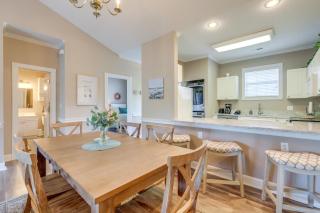 2 Mi to Waterfront Comfy Myrtle Beach Condo! - Myrtle Beach - 3