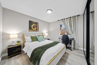 Entire Luxury 3-Bedroom House with Hot Tub, Garage, King Bed, Available Now - Spring Valley - 3