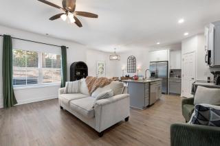Home in Downtown Acworth - Acworth - 9