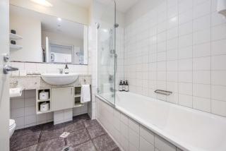 City View Studio w Free Parking,Pools, Gyms in Auckland CBD - Auckland - 1