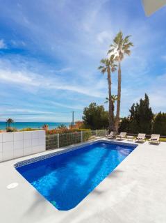 Chalet with sea view in Alicante - El Campello - 0
