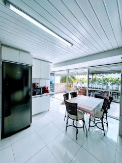 Cobertura em Caiobá-Matinhos-Pr 2 quadras do mar - 1