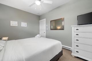 The Snowberry - 67 Butternut - 7