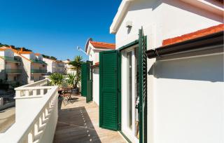 2 Bedroom Lovely Apartment In Hvar - Hvar (Lesina) - 5