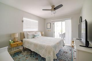 Walk to beach New pool- bathrooms with Cabana Oasis - 5