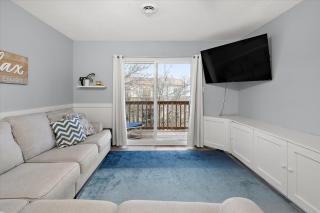 Family Friendly 2BR Condo with Large Balcony, Partial Ocean Views - Ocean City - 2