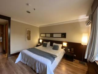 Flat dentro de hotel serviço de quarto e vaga grátis I ao lado do Aeroporto Congonhas e SP Expo - São Paulo - 8